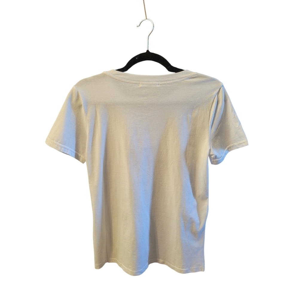 Women’s White Short Sleeve Tee with Colorful Hummingbird Embellishment - Picture 5 of 8